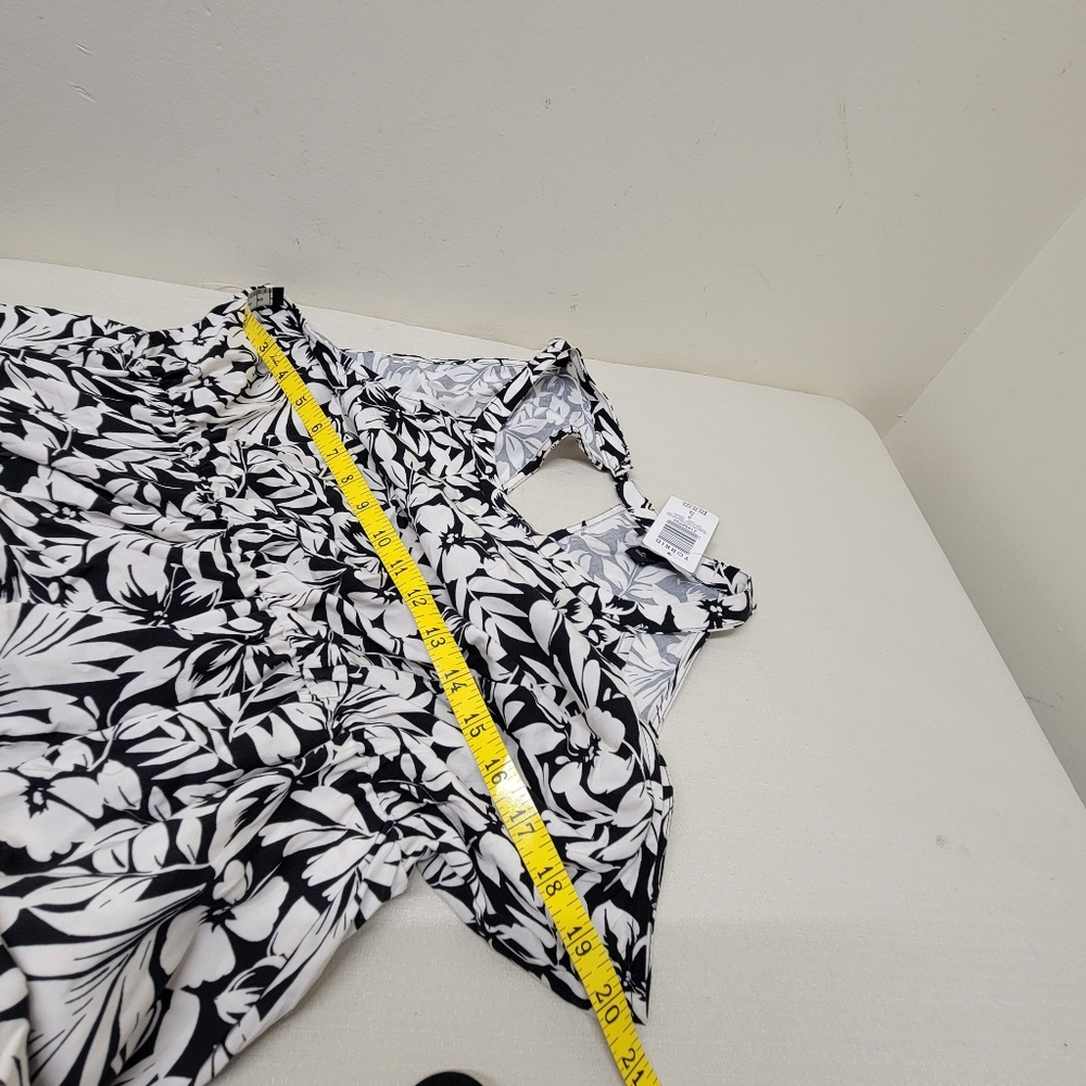 NWT Torrid Black and White Floral Print Midi Dress Size LARGE - Picture 8 of 16